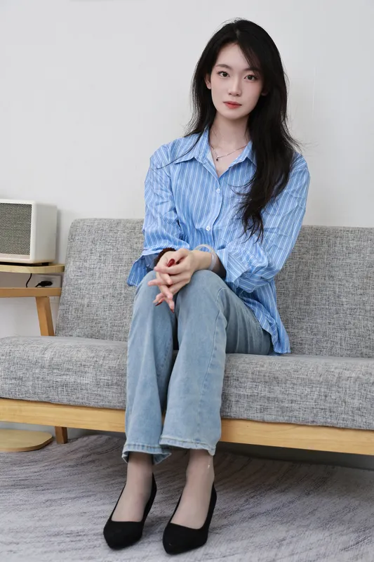 绮梦摄影 2025.10.05 No.408 小艺 珍藏无修无水印版 - 绮梦摄影